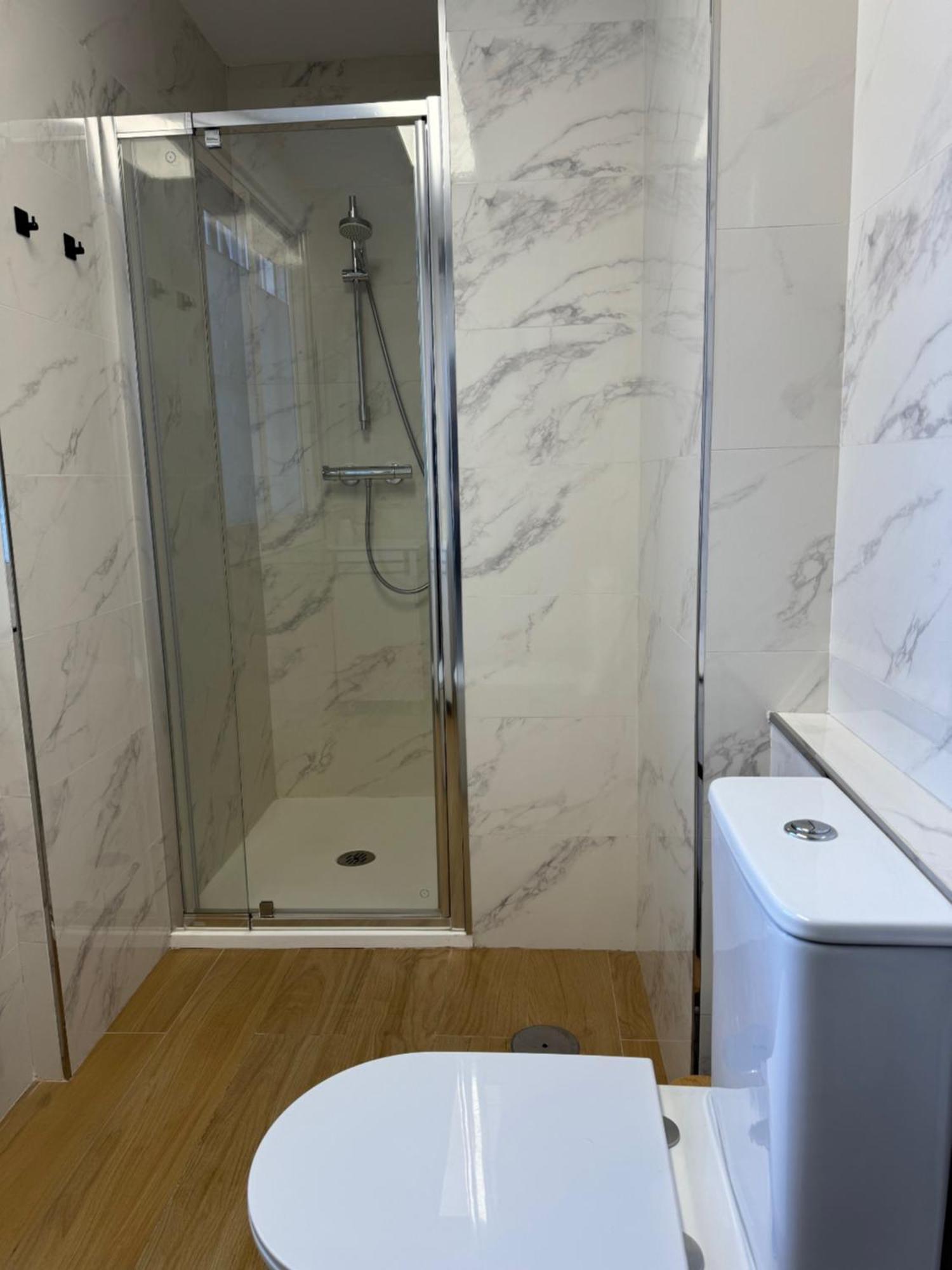 Mediterranean Malagueta Suite Malaga Exterior photo